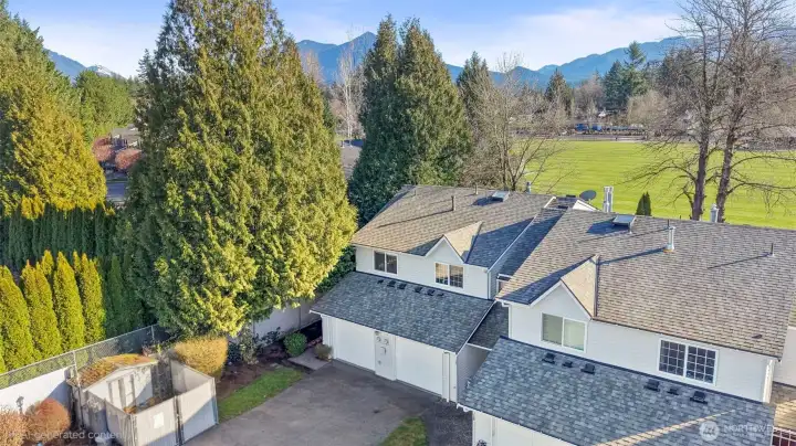 Desirable Corner Unit