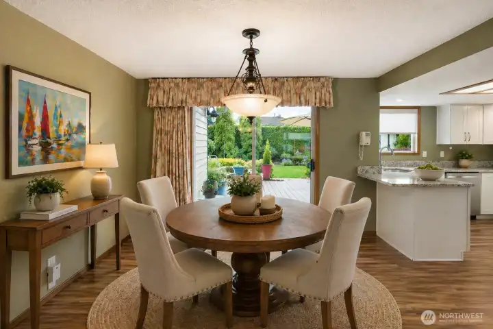 (Virtualy Staged) Dinning Room View from Living Room