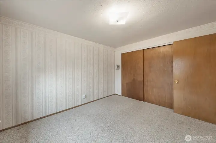 Bedroom Front Corner