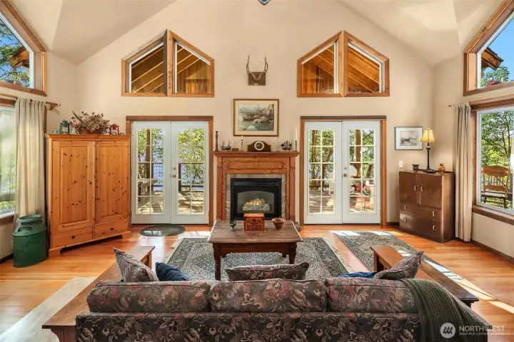 Main living area with propane fireplace