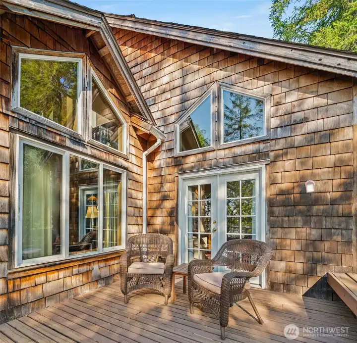 South side, doors open to bonus room.