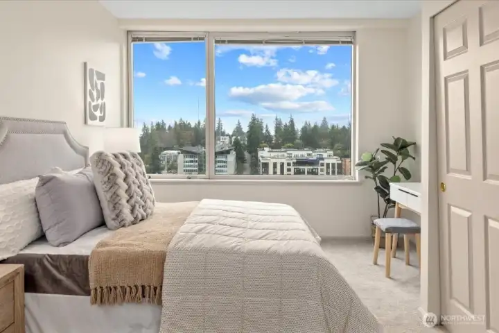 2nd bedroom