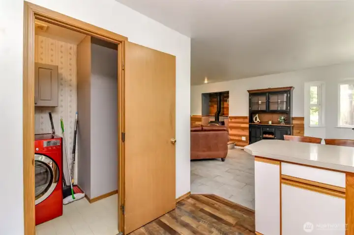 Pantry opens to kitchen