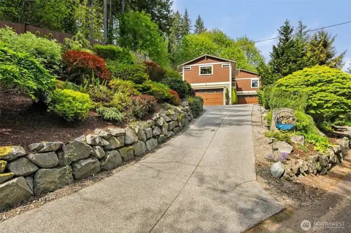 Street View of the House - Tons of Parking!