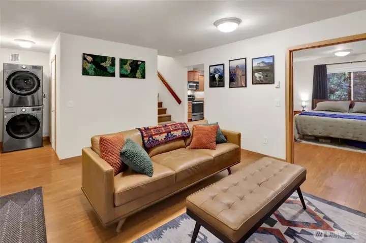 Lower level of home features a private apartment with kitchen, bedroom, office, 3/4 bathroom and more! Lower level of home features a private apartment with kitchen, bedroom, office, 3/4 bathroom and more!
