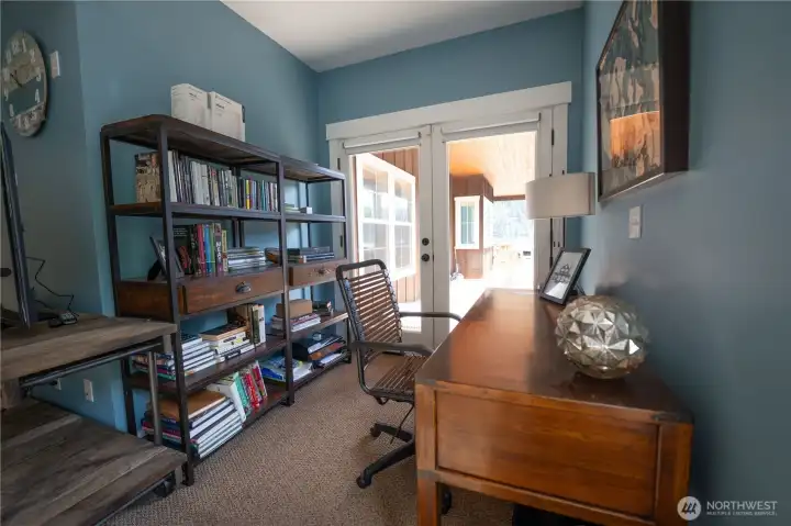 Office space in primary bedroom.