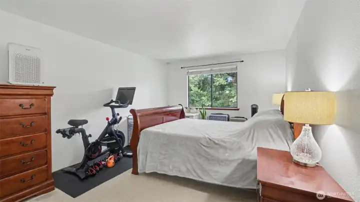 Primary suite