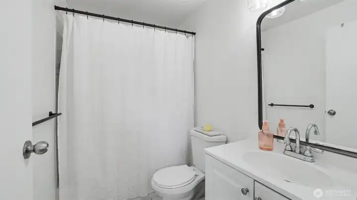 Full bath upstairs