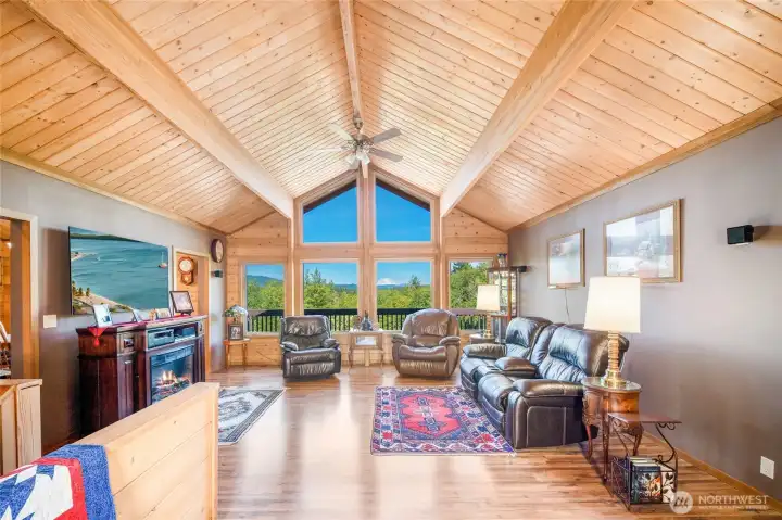 Stunning great room with Mt. Rainier view greets you from main floor entry Stunning great room with Mt. Rainier view greets you from main floor entry