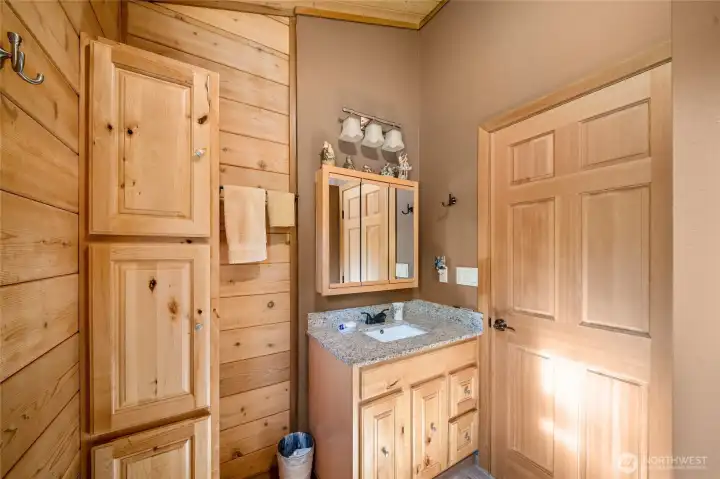 Full bath Full bath