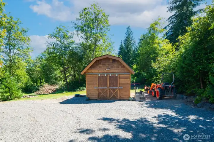 Large tool/hobby shed Large tool/hobby shed