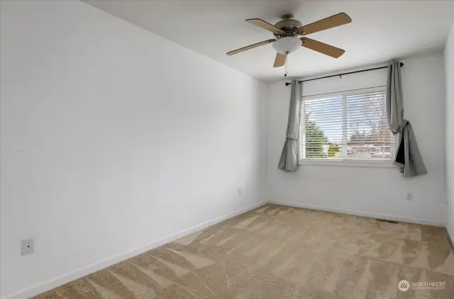 Second upstairs bedroom.