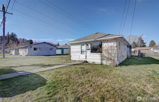 Side yard