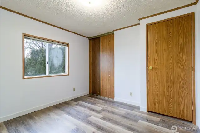 Secondary bedroom