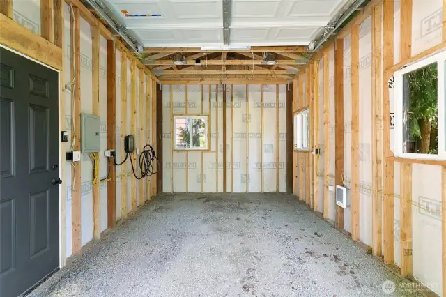 Detached garage