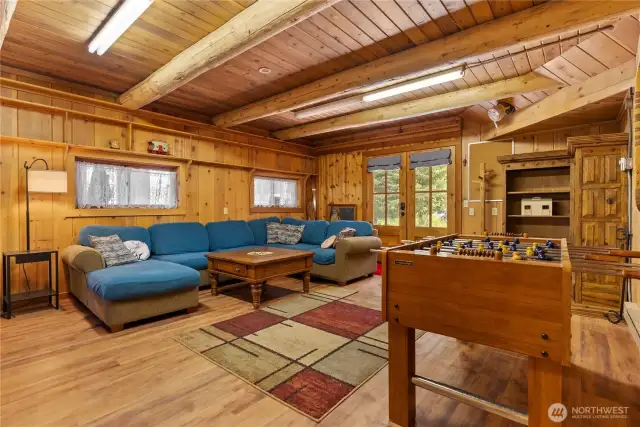 Family room/ game room