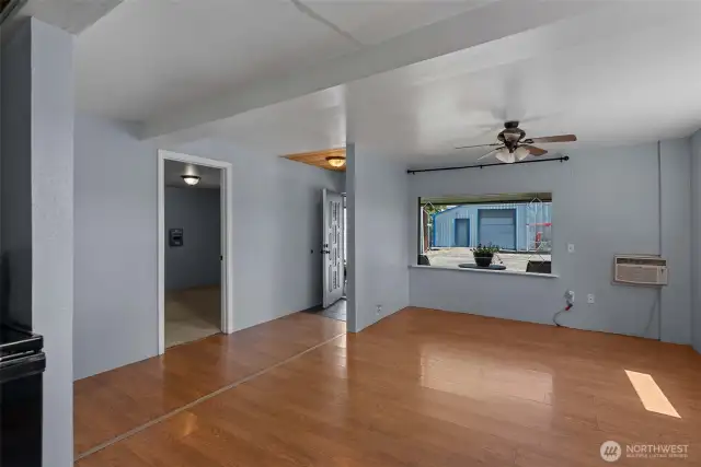 ADU - Livingroom & Kitchen