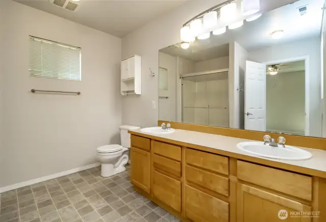 Primary bath