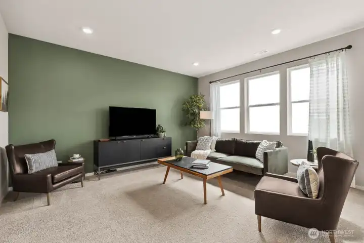 Colors and materials vary. Photo for representation only.