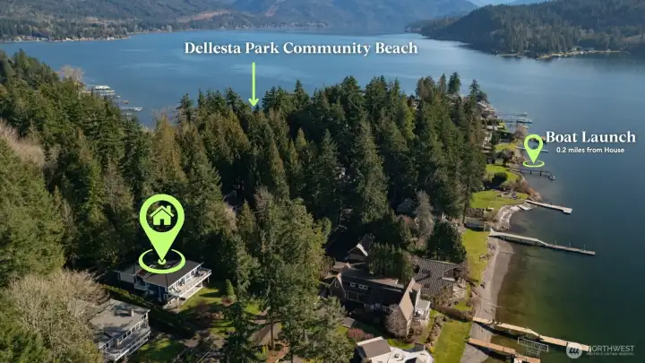 Boat launch off Fleet Street, and Dellesta Park Community Beach a short trail walk away.