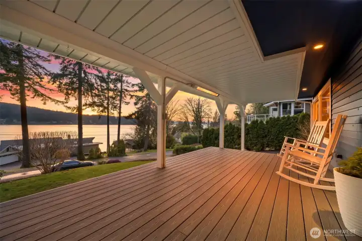 Relax on the lower covered deck and enjoy the tranquility of Dellesta Park.