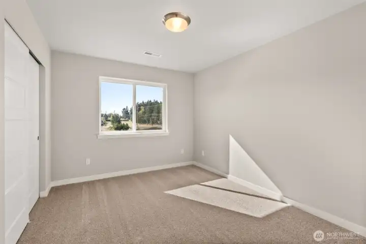 Third bedroom, all bedrooms come with cable jacks