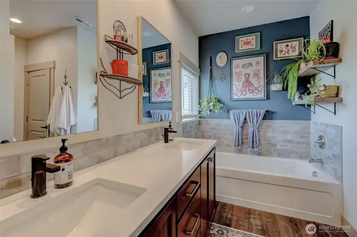 Double Vanity