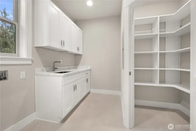 laundry+pantry
