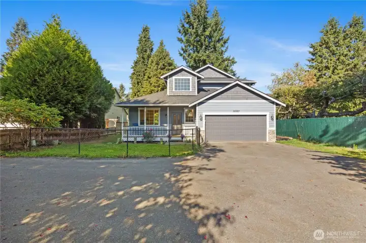 Last house at end of private driveway.
