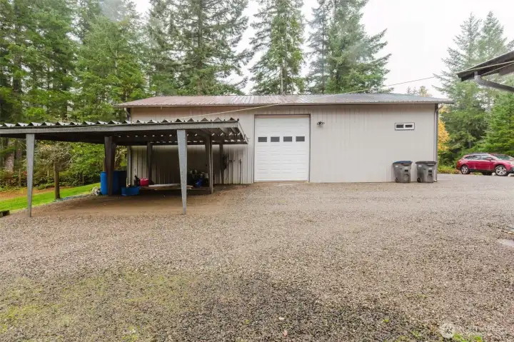 extra carports attached to 1500 square feet shop
