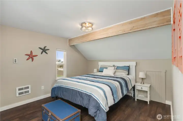 Guest bedroom upstairs