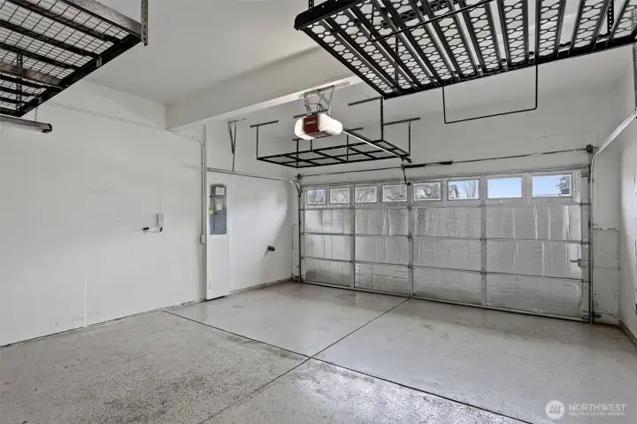 Heavy-duty storage selves