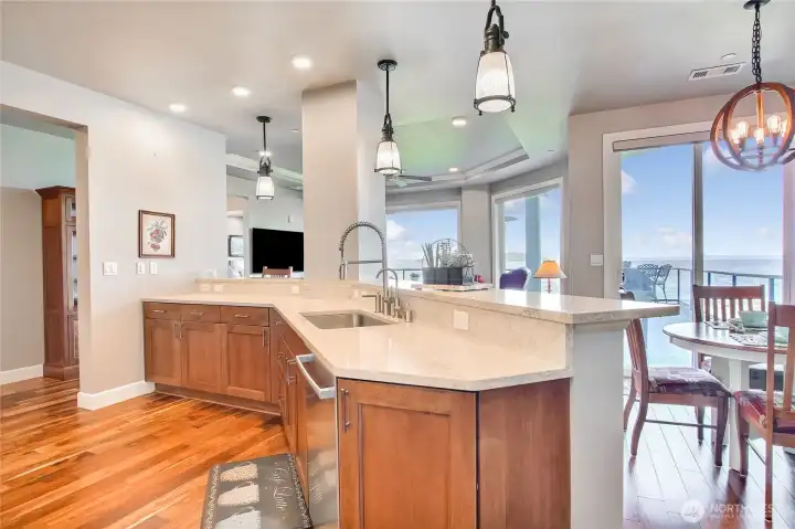 Kitchen Peninsula