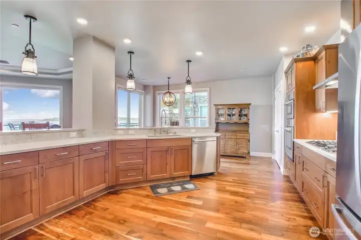 Spacious Kitchen