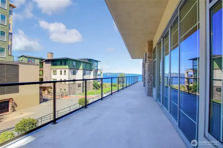 Common Space Deck