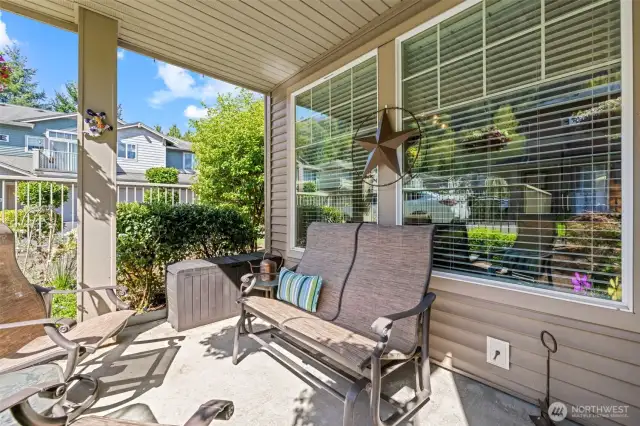 Whether it’s chatting with neighbors, soaking up sun, or just hiding from your to-do list, this patio’s got you covered—literally.