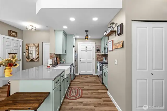 Remodeled just over a year ago, this kitchen is a total glow-up with updated cabinets, counters, and appliances.