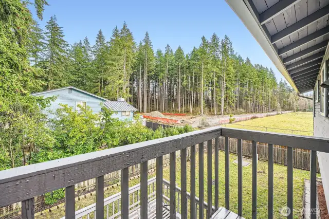 Deck Access From Kitchen (Upstairs)