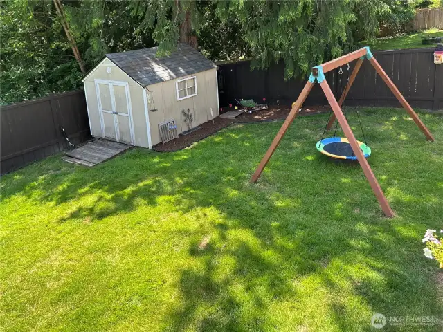 Backyard with outbuilding