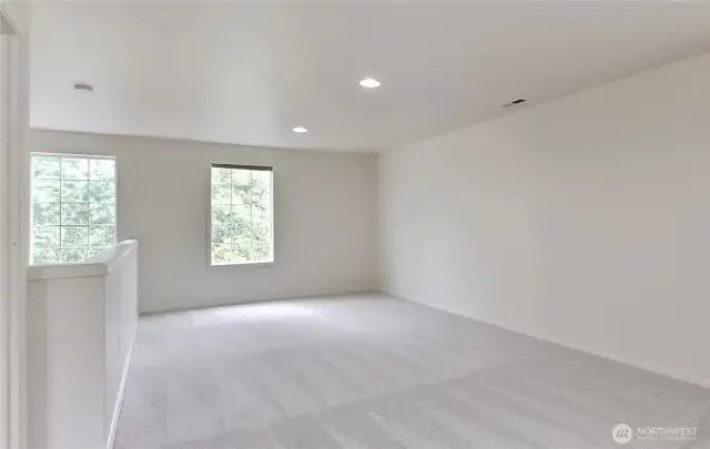 Bonus loft upstairs.