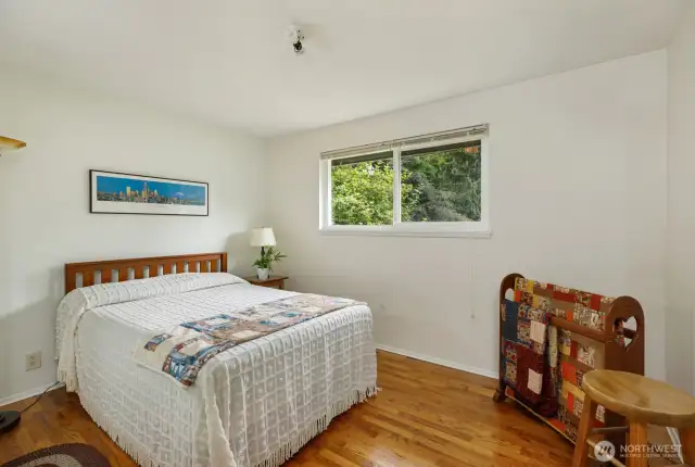 SE Bedroom