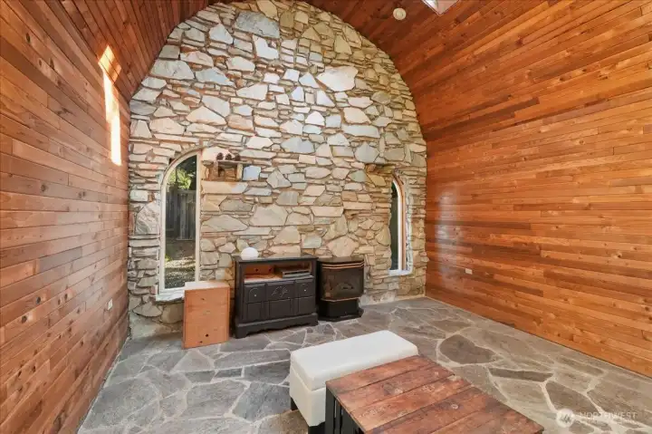 Detached Great Room, party room, band room, guest room, you decide.