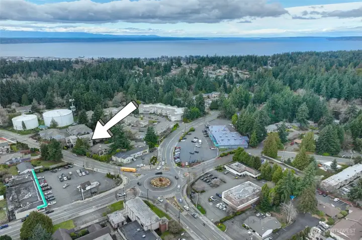 Located at Five Corners, just minutes to downtown Edmonds, with easy freeway access.