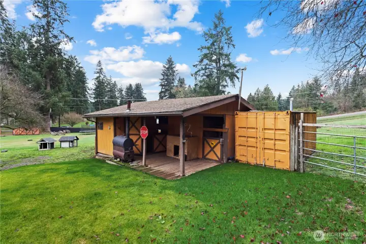 A little stable; also houses the smoker that comes with!