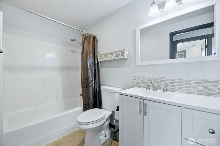 Main Bathroom