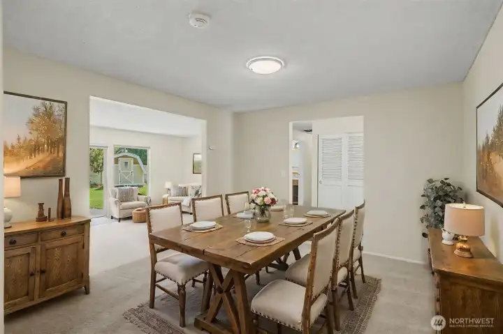Virtually stage dining room area