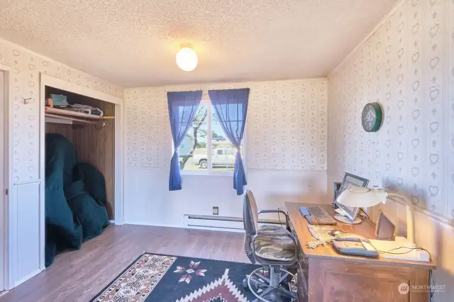 Unit 2 office / den area
