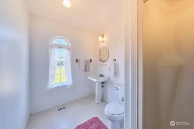 Downstairs bathroom unit 1