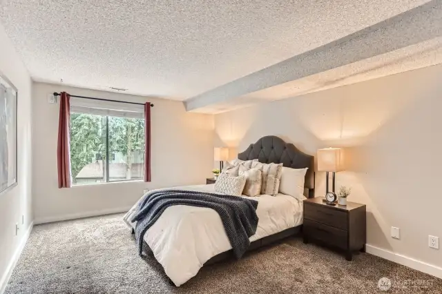 Spacious primary with direct access to bathroom