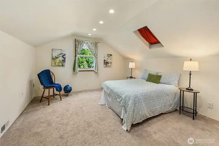 Large Upper level bedroom